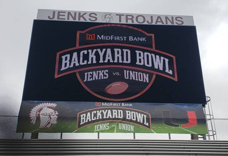 New backyard bowl banner